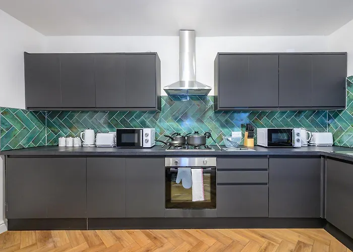 Δωμάτια σε οικογενειακή κατοικία *rd7h*for Your Relaxed & Cosy Free Parking Λιντς